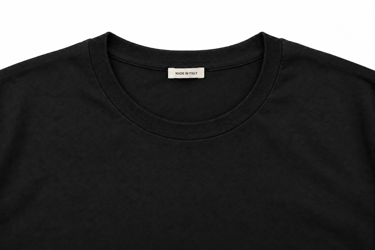 Standard Tee after 0 washes washes: collar, sleeve and body