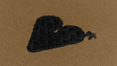 LOGO V2 SAND